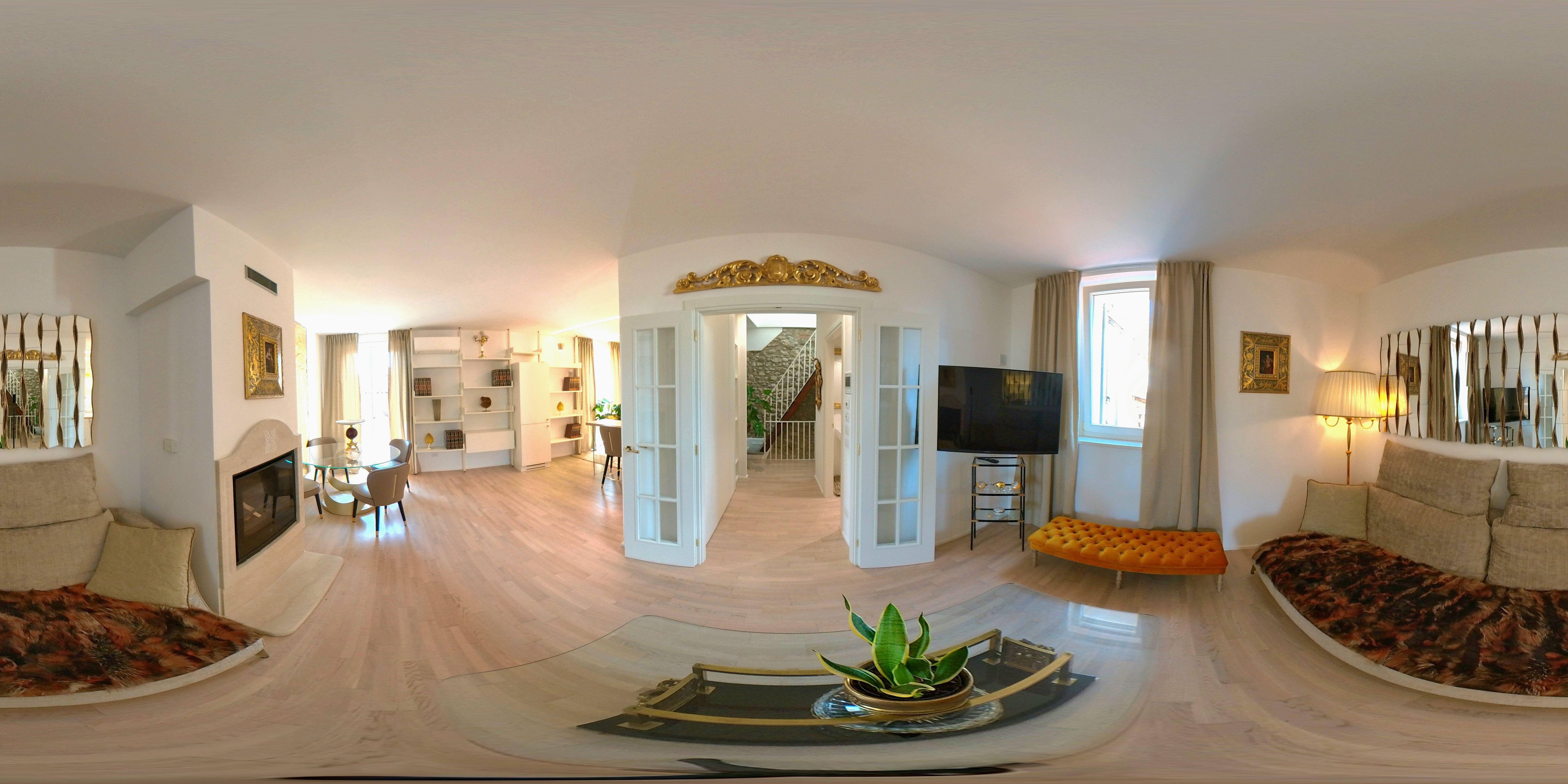 Salotto  360